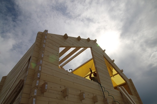 Montáž roubenky Štěpán